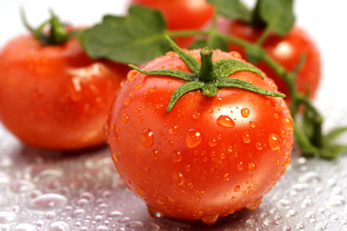 Tác dụng chữa bệnh không ngờ của quả cà chua bạn nên biết